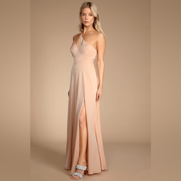 Lulu’s NWT Steal My Heart Champagne Satin Asymmetrical Maxi Evening Dress Size M - Picture 2 of 14